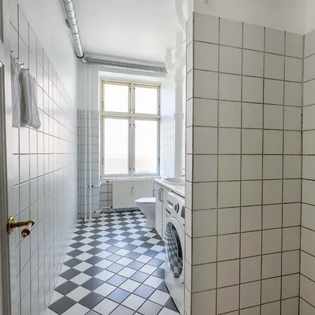 New Charming In Center Apartment