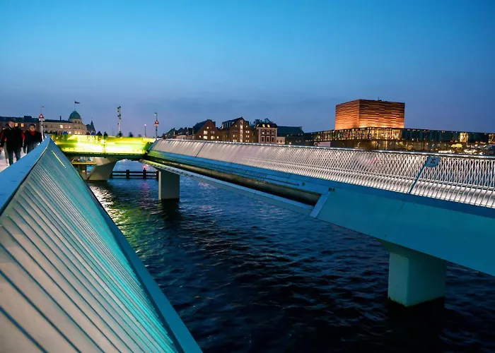 Апартаменты New Charming In Center *