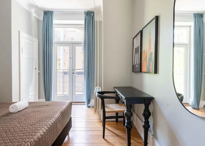 Апартаменты New Charming In Center *